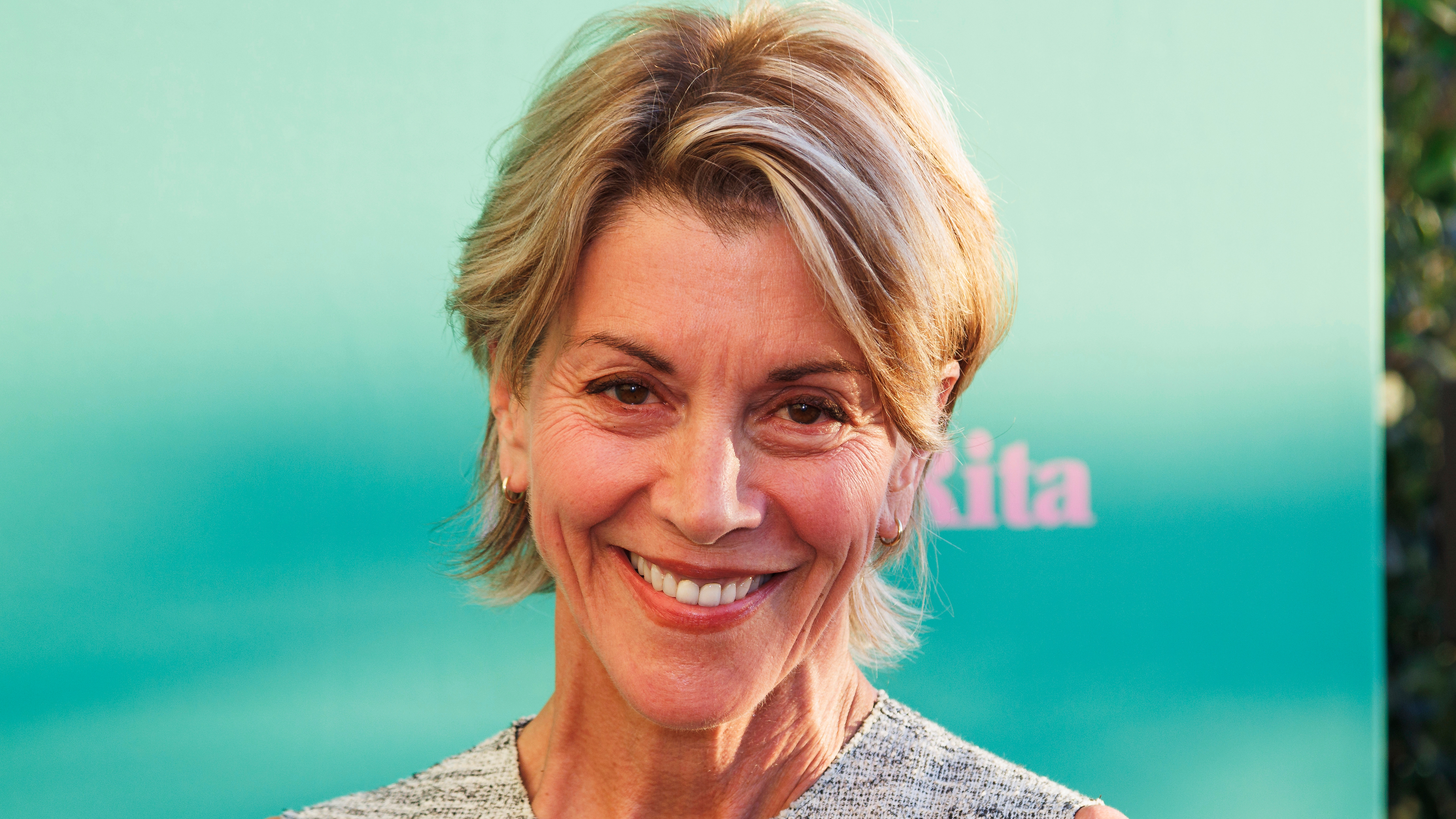 anita gut recommends Wendie Malick Nude