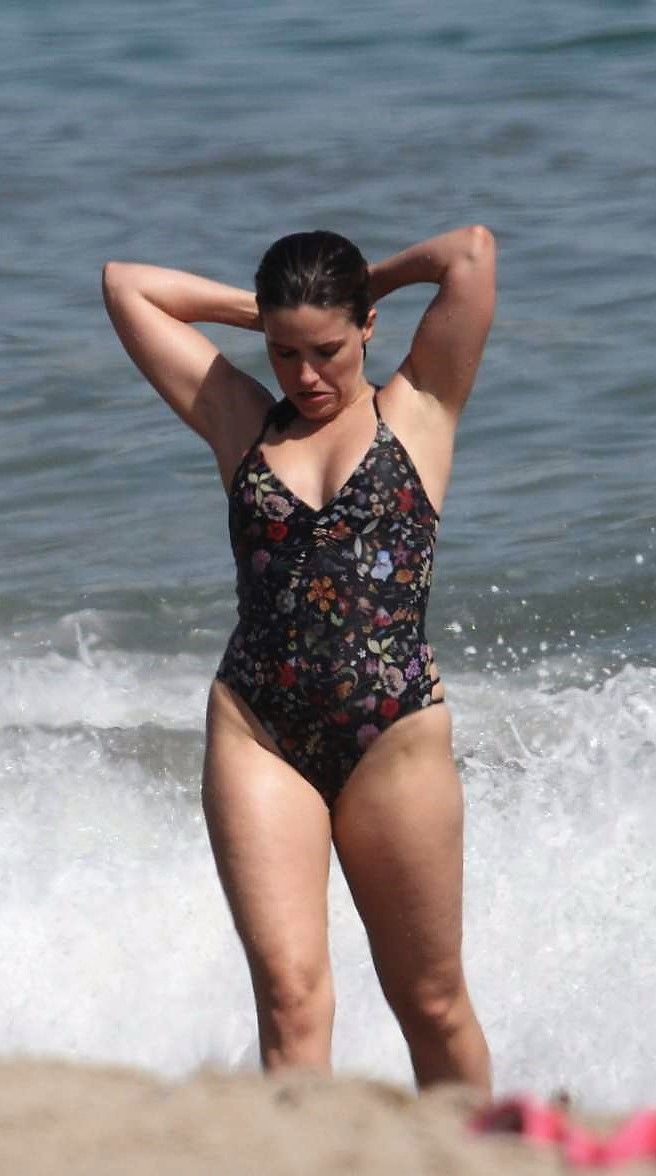 breanna janel recommends sophia bush bikini pic