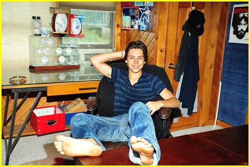 david el munawar recommends jake t austin feet pic