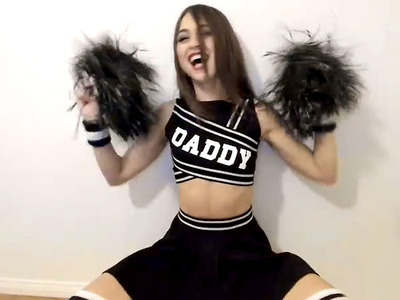 riley reid cheer