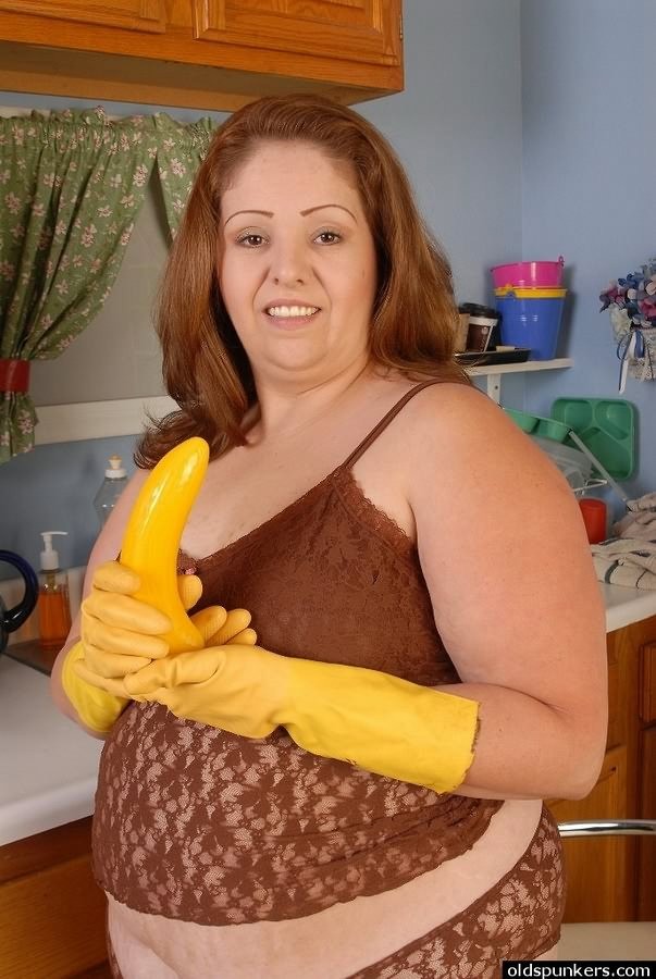 brandy gervais add fat housewife porn photo