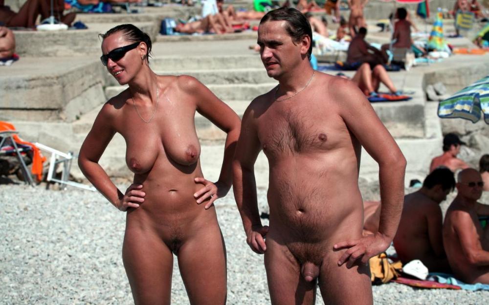 david brignoni recommends mature couple nude beach pic