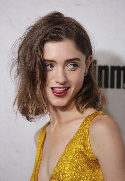 carla hilliard recommends natalia dyer sexy pic