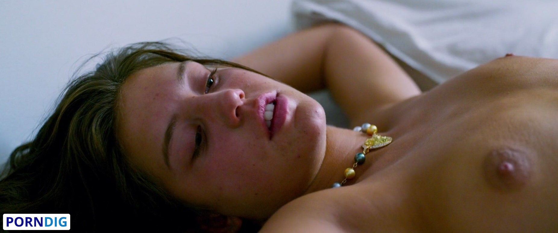 brandon j johnson recommends adele exarchopoulos naked pic