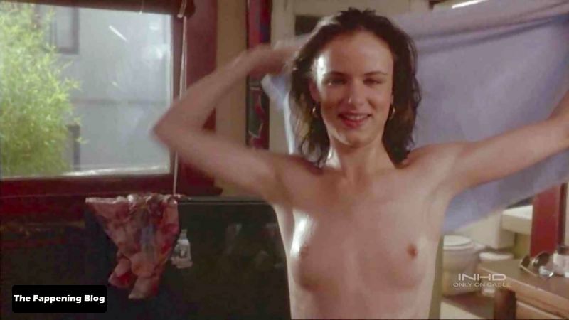 denis langevin recommends juliette lewis nude photos pic