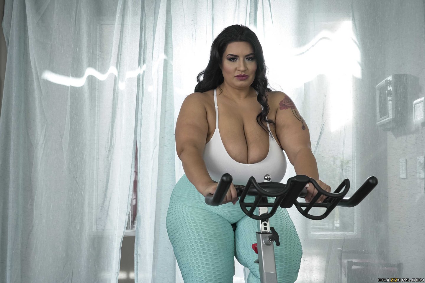 ashley harasym recommends bbw gym porn pic