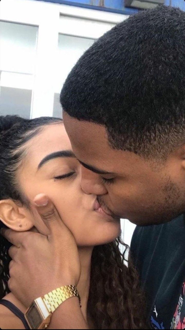 christopher bilbrey recommends black couples kissing pic