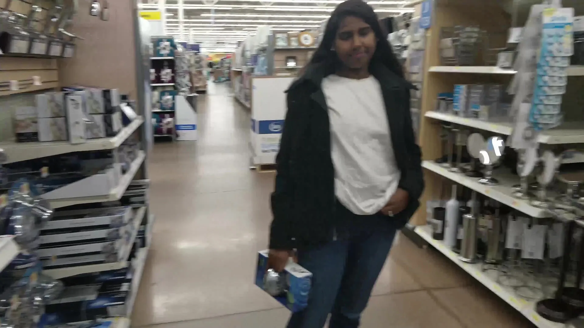 cheryl mcchesney recommends women flashing at walmart pic