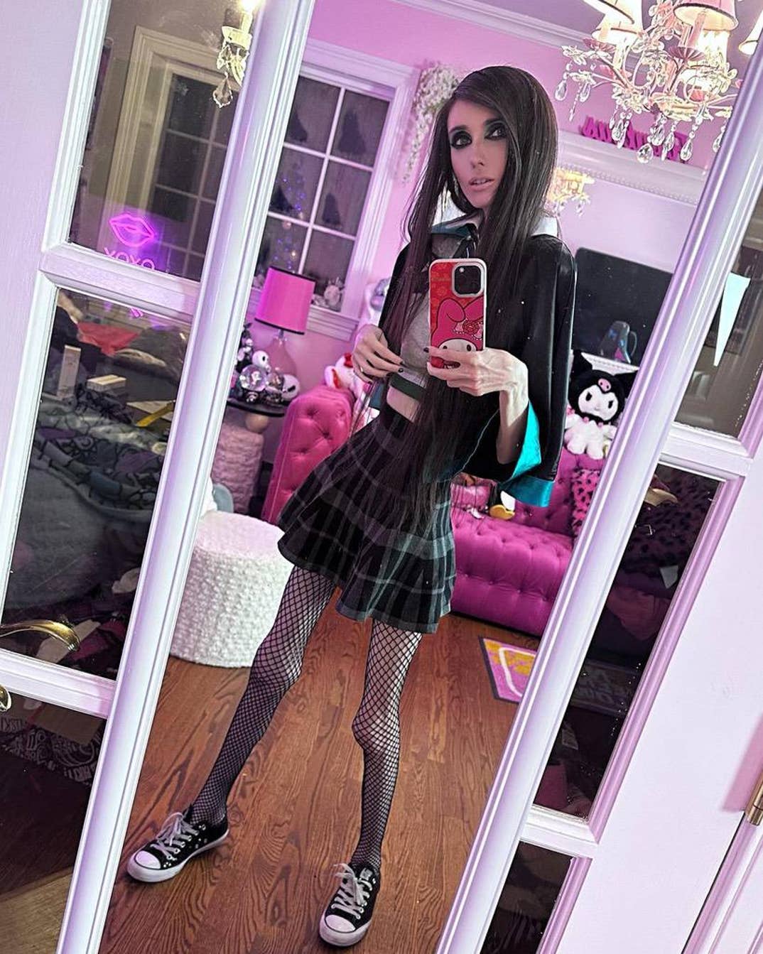 Eugenia Cooney Naked and garlis