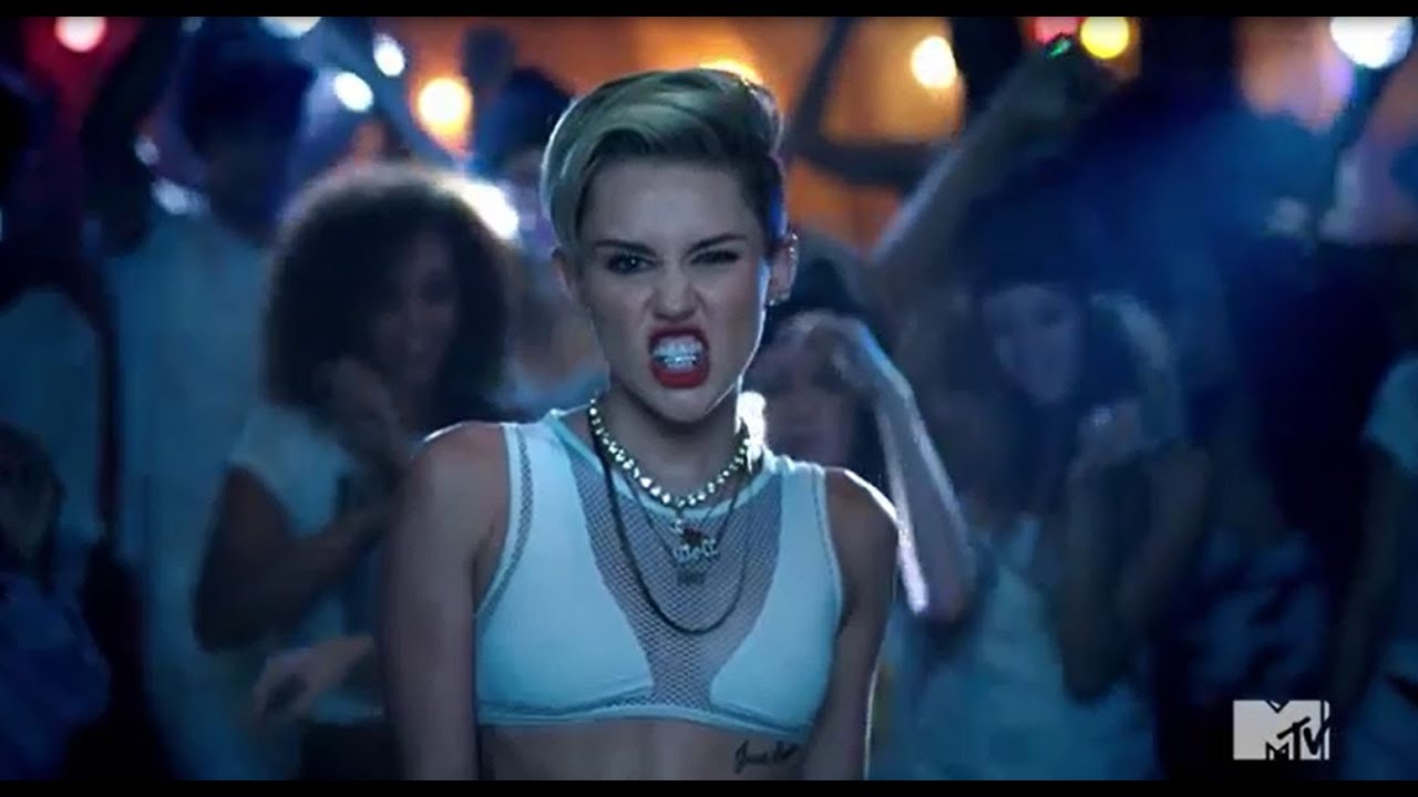 Miley Cyrus Sexy Pics clit sex