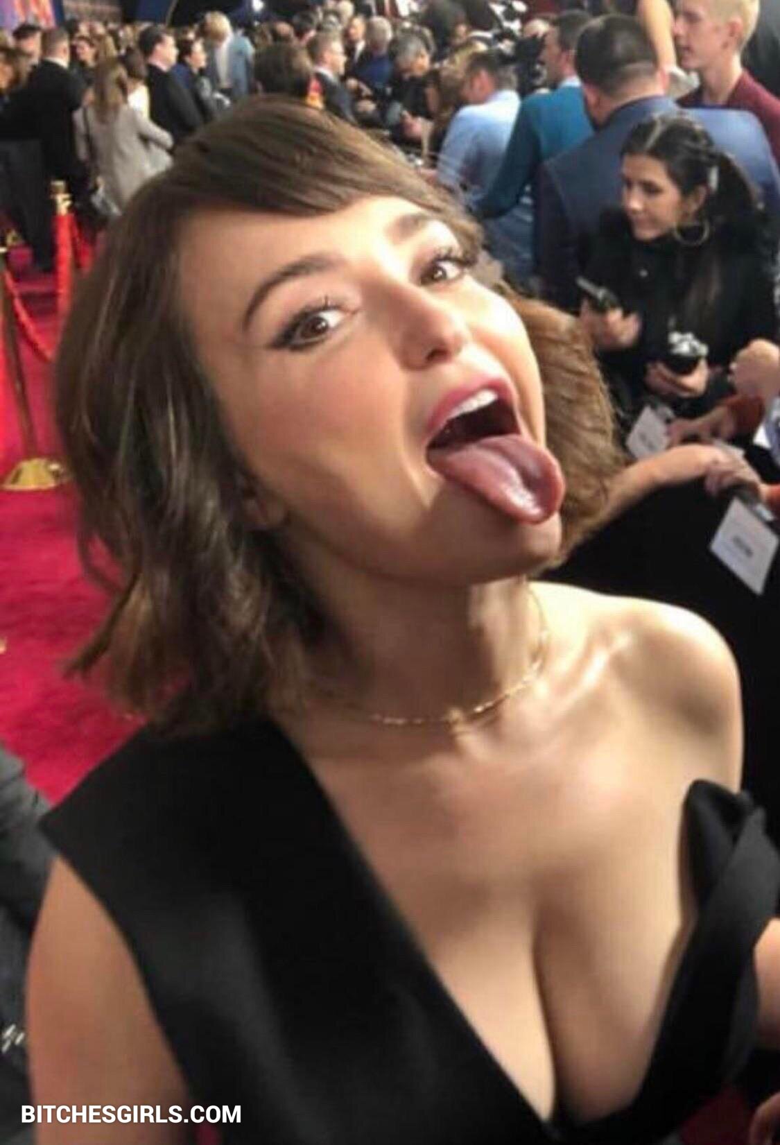 naked photos of milana vayntrub